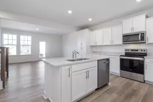 659 Sefton Park Dr, Zebulon, NC 27597 - Photo 5