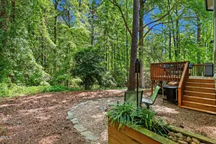 4204 Loch Harbour Ln, Raleigh, NC 27606 - Photo 25