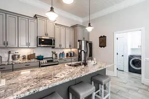 212 W Church St, Benson, NC 27504 - Photo 17