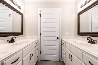 212 W Church Street, Benson, NC 27504 - Photo 27