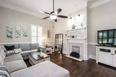 212 W Church Street, Benson, NC 27504 - Photo 11