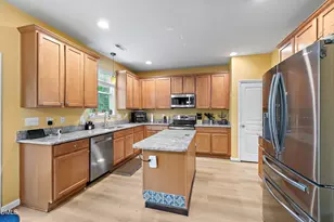 454 Stobhill Ln, Holly Springs, NC 27540 - Photo 17