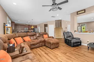 110 Green Willows Dr, Clayton, NC 27527 - Photo 5