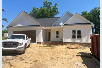 505 N Hillandale Drive, Fremont, NC 27830 - Photo 1