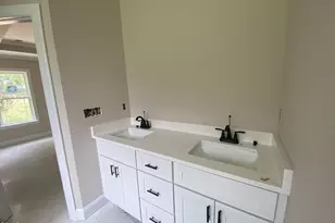 505 N Hillandale Dr, Fremont, NC 27830 - Photo 13