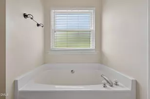 3113 Locust Grove Dr, Apex, NC 27539 - Photo 21