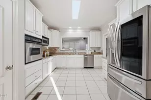 110 Bon Marche Ln, Raleigh, NC 27615 - Photo 7