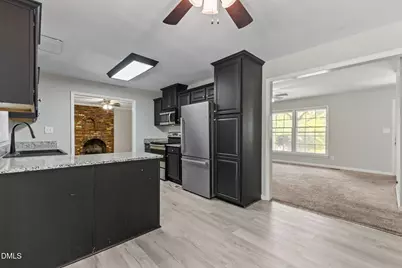 1106 Mohawk Avenue, Fayetteville, NC 28303 - Photo 9