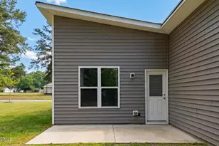 1210 S 2nd St, Smithfield, NC 27577 - Photo 27