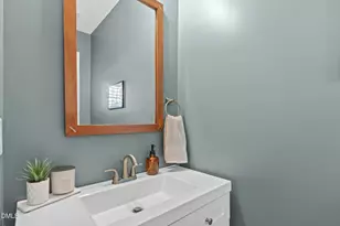 919 Award St, Fuquay Varina, NC 27526 - Photo 5