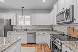 919 Award St, Fuquay Varina, NC 27526 - Photo 13