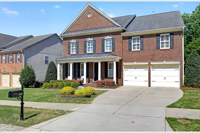 200 Meadowcrest Place, Holly Springs, NC 27540 - Photo 3