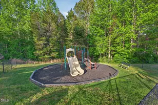 2505 Summit Dr, Hillsborough, NC 27278 - Photo 31