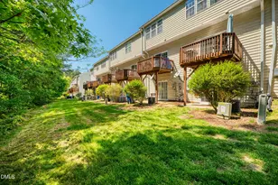 7643 Winners Edge St, Raleigh, NC 27617 - Photo 5