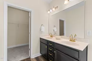 39 Pal Ct, Benson, NC 27504 - Photo 7