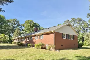 1604 Crescent Dr, Henderson, NC 27536 - Photo 5