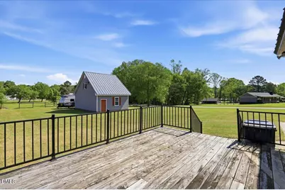 107 Lakeside Drive, Selma, NC 27576 - Photo 5