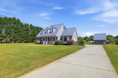 107 Lakeside Drive, Selma, NC 27576 - Photo 3