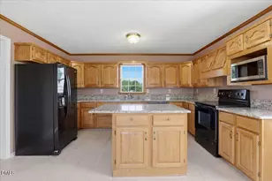 107 Lakeside Dr, Selma, NC 27576 - Photo 27