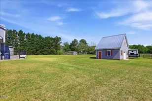 107 Lakeside Dr, Selma, NC 27576 - Photo 7