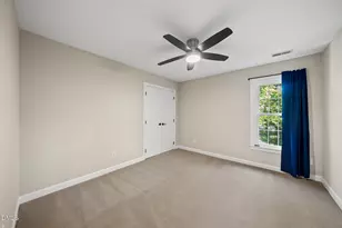 104 Fentress Ct, Cary, NC 27519 - Photo 29