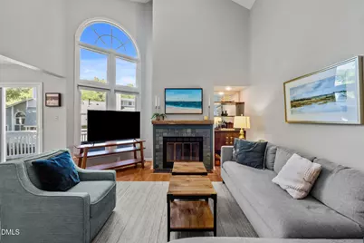 105 Elmwood Circle, Chapel Hill, NC 27514 - Photo 5