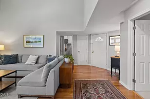 105 Elmwood Cir, Chapel Hill, NC 27514 - Photo 21