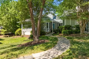 105 Elmwood Cir, Chapel Hill, NC 27514 - Photo 1