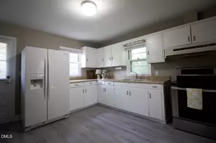 406 N Cheatham St, Franklinton, NC 27525 - Photo 9