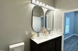 306 Martin Luther King Junior Dr, Smithfield, NC 27577 - Photo 11