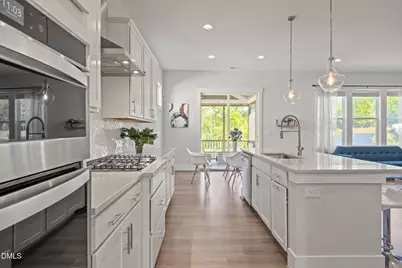 212 Moore Hill Way, Holly Springs, NC 27540 - Photo 5