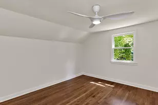 915 Dairyland Rd, Chapel Hill, NC 27516 - Photo 31
