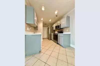 109 Lacombe Court, Holly Springs, NC 27540 - Photo 7