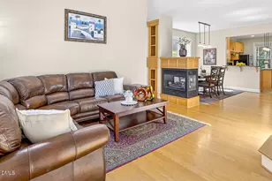 312 Charleston Ln, Chapel Hill, NC 27517 - Photo 5