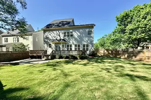 101 Olivepark Dr, Holly Springs, NC 27540 - Photo 9