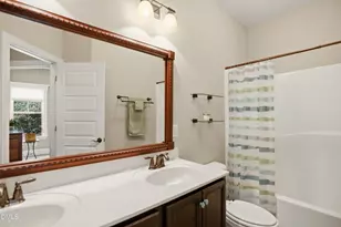 1304 Golden Bluff Ln, Fuquay Varina, NC 27526 - Photo 23