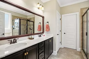 1304 Golden Bluff Ln, Fuquay Varina, NC 27526 - Photo 19