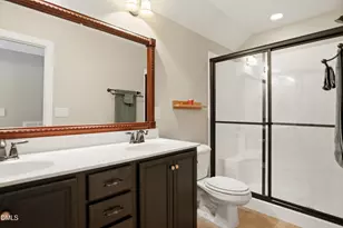 1304 Golden Bluff Ln, Fuquay Varina, NC 27526 - Photo 25