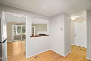 1515 E Franklin St, Chapel Hill, NC 27514 - Photo 15