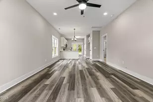 506 E Townsend St, Dunn, NC 28334 - Photo 3