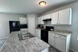 72 Betty Ann St, Dunn, NC 28334 - Photo 9