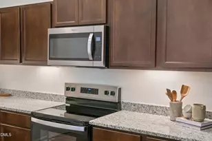 715 Jade Crk Cir, Chapel Hill, NC 27516 - Photo 5
