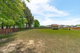 149 Dundalk Dr, Zebulon, NC 27597 - Photo 25