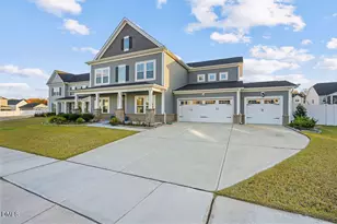 2016 Delaney Hills Ln, Fuquay Varina, NC 27526 - Photo 5
