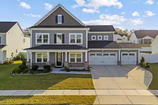 2016 Delaney Hills Ln, Fuquay Varina, NC 27526 - Photo 3