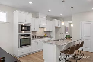 77 Charred Oak Ct, Lillington, NC 27546 - Photo 3