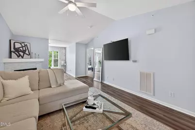 2400 Huntscroft Lane #202, Raleigh, NC 27617 - Photo 9