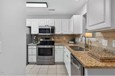2400 Huntscroft Lane #202, Raleigh, NC 27617 - Photo 11