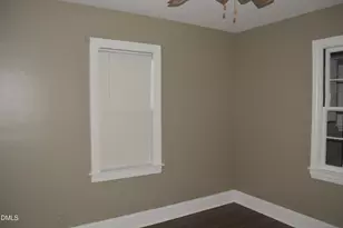 527 S 3rd St, Smithfield, NC 27577 - Photo 15