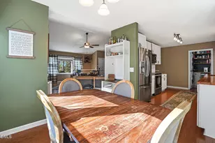 430 Triple Crown Cir, Archer Lodge, NC 27527 - Photo 9